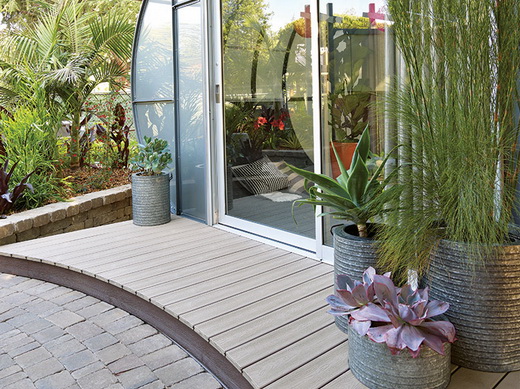 Outdoor decking using Rope Swing Classic Earth Tone components
